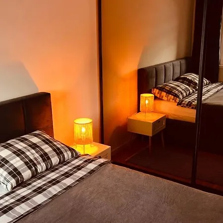 شقة Ski Inn Apartment Jahorina ياهورينا